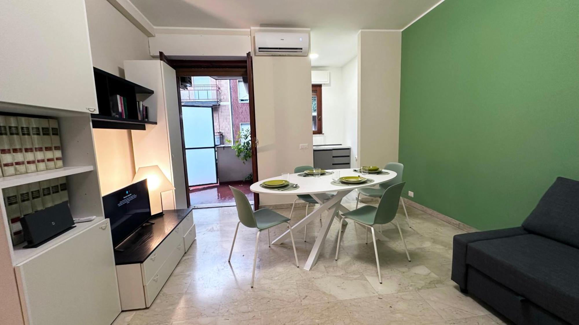 Atene House Apartment